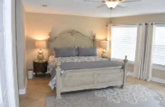 New Orleans Area 117 Private 4Br Waterfront Home! Swim Boat Grill !!!!!