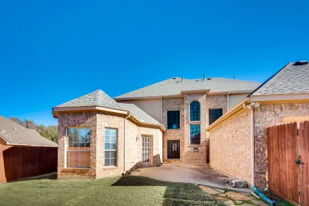 Gorgeous 3407 SQ FT Home in Coppell Dallas Metroplex near DFW Airport