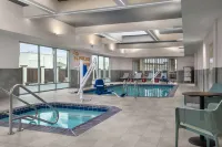 Home2 Suites by Hilton Eureka - Pools