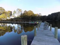 Creek Waterfront Home Adjunct to Chesapeake, Beach, Fishing, Golf, Wineries