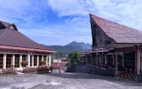 Danau Toba International Cottage Berastagi Hotel dekat Villa Armina Tongging