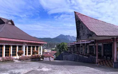 Danau Toba International Cottage Berastagi Hotel dekat Namesiro Doulu Berastagi