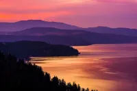 CLEANEST remodeled home in Coeur d'Alene close to everything! 200 5 Star Reviews