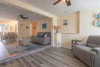 Endless Summer Pool Vibes