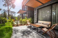 Unique Life Style Hotel