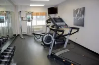 Country Inn & Suites by Radisson, Big Rapids, MI - Gym