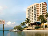 Lovers Key Resort Hôtels à proximité de : Chaiman of the Beach