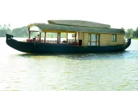 Mytrip Houseboats Hotels in Kainakary South