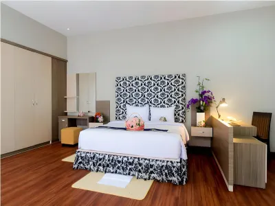 Hotel Bali Rich Villa Tuban Hotel dekat Parkiran Makam Sunan Bonang