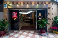 Just live inn - New Dahua Hotels near Keelung Chenghuang Temple