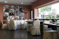 Apartamentos Vértice Sevilla Aljarafe Hotel di Mairena del Aljarafe