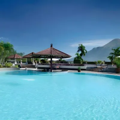 Grand Whiz Hotel Trawas Mojokerto Hotels near Outbound Pacet