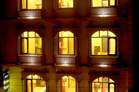Hotel Rivera Palace