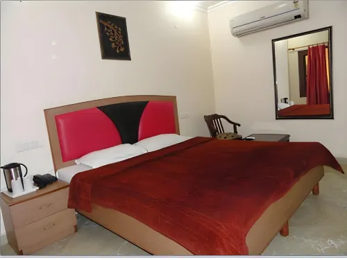 Hotel GK President, Chandigarh