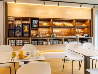 B&B HOTEL Idar-Oberstein - servizio colazione