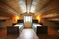 country holiday home - Serrungarina