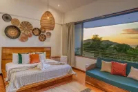 Few Steps to Beach Private Pool and Jacuzzi