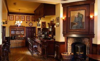Dingle Benners Hotel
