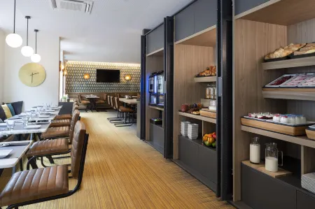 Appart hôtel 37 Lodge la Défense Courbevoie Отели рядом с достопримечательностью «Парк Бекон»