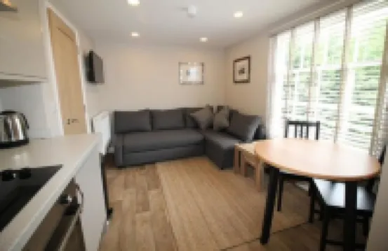 Number 18 Apartments