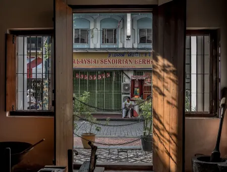 Ren I Tang Heritage Inn