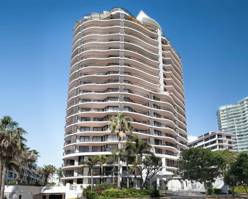 Mantra Coolangatta Beach Hotels in Coolangatta
