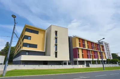 EastLodge Lyon Est Eurexpo Hotels near Botanic