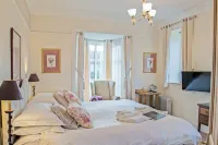 Sheriff Lodge
