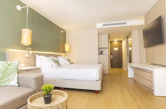 Grand Sirenis San Andres - parking
