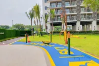 Fully Furnished with Tidy Design Studio at Sky House BSD Apartment Các khách sạn ở Cisauk