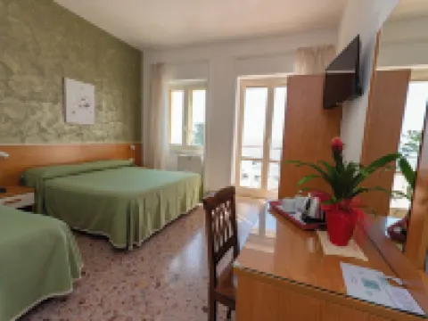 Hotel Baia Verde Hotels in Maiori