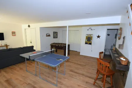 Chesnutt Cabin on the Cacapon River