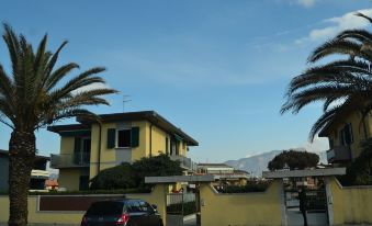 Amazing Holiday Home Near Pet Friendly Beach