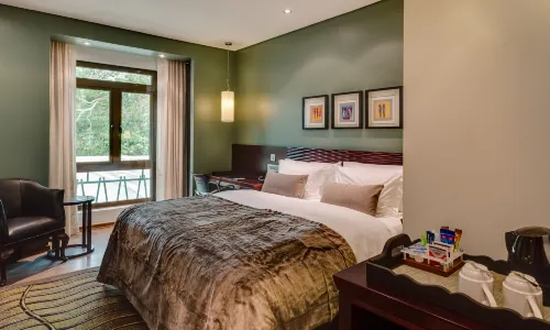 Alliance Hotel by Eagles
