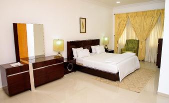 Jubilee Chalets Epe - Housity