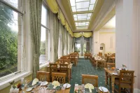 The Glenburn Hotel - breakfast