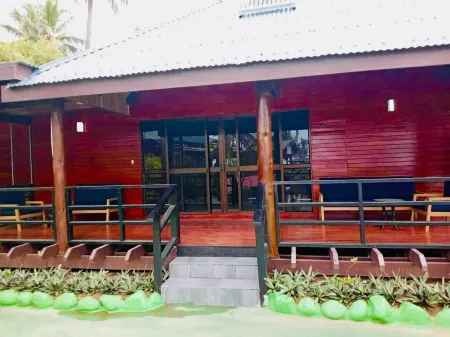 Club Fiji Resort