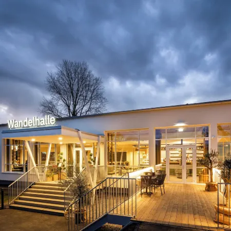 Jufa Hotel - Inkl 4h Thermeneintritt in Parktherme