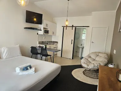 Frimley Lodge Motel Hoteles cerca de Hawkes Bay Farmers Market