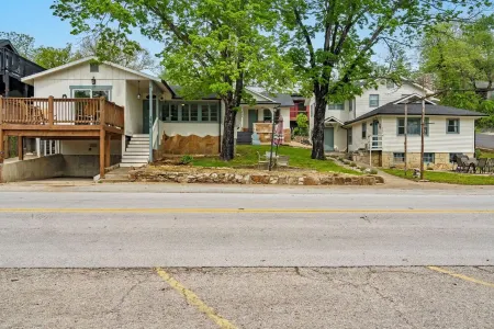 Cozy Lake view Home with firepit
