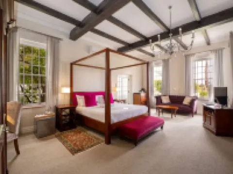 Wild Mushroom Country House โรงแรมในสเตลเลนบอสช์