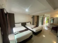 Going Grand Hotel