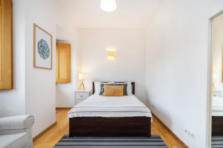 WHome Ajuda 31 Premium w/ Elevator & Parking