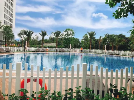 LISA HOUSE - VINHOMES GREEN BAY Отели рядом с достопримечательностью «Academy of Cryptography Techniques»