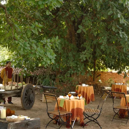 Mahua Kothi Bandhavgarh - A Taj Safari Lodge