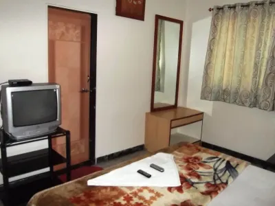 Hotel Haveli Hotels near Spine City Mall