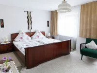 Holiday Home in Sellerich with Forest Hotels near Dick-Heck-Schächte