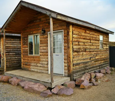 Bear River Hot Springs Hotel a 