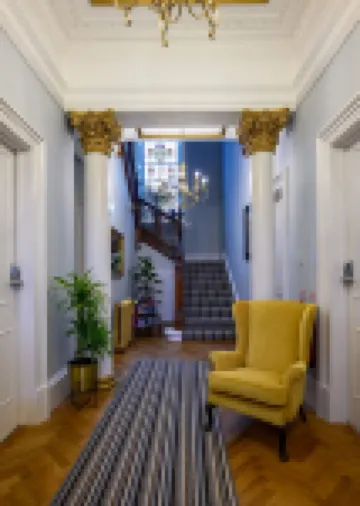 เดอะ คลาเรนดอน