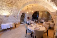 Le Château d'Argens Hotels in Taradeau